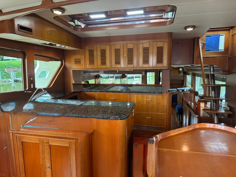 Slide: The Image of Marlow 70E 2002 - 52