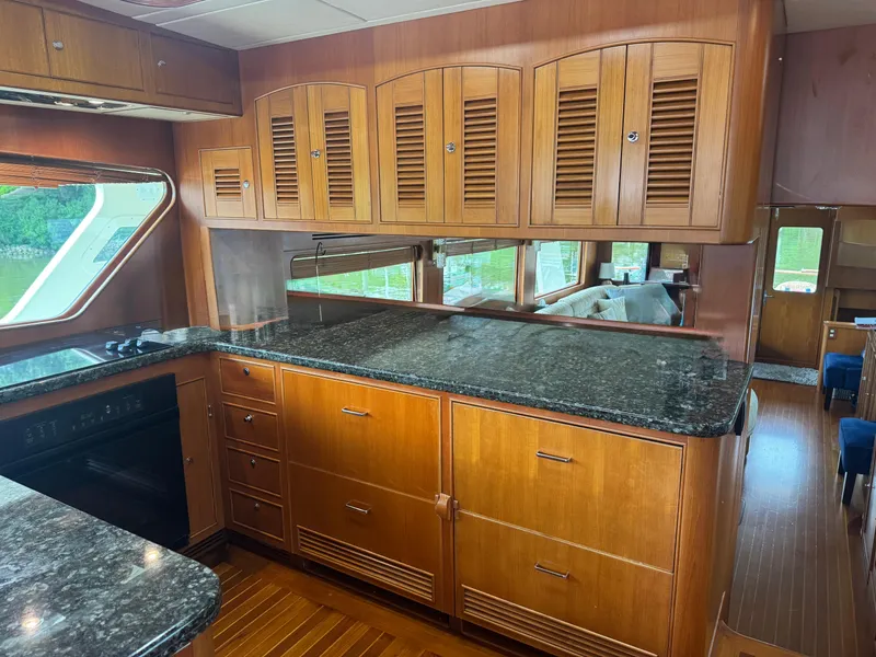 Slide: The Image of Marlow 70E 2002 - 53