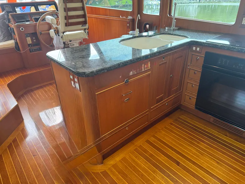 Slide: The Image of Marlow 70E 2002 - 55