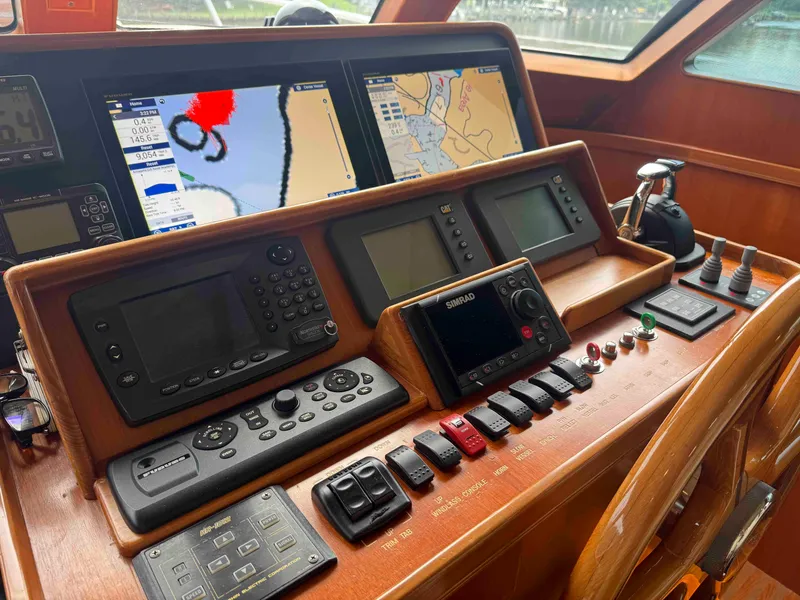 Slide: The Image of Marlow 70E 2002 - 58