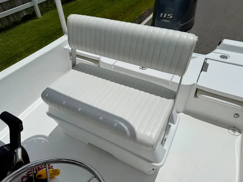 Slide: The Image of White seating on 2019 Blazer Bay 1900 boat with Yamaha 115 engine. - 10