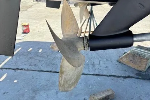 Slide: The Image of Tiara 3800 Open 2001 - 63