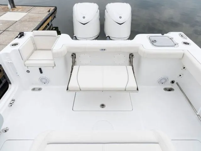 Slide: The Image of Sea Hunt Gamefish 30 Forward Seating 2026 - 12