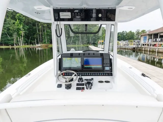 Slide: The Image of Sea Hunt Gamefish 30 Forward Seating 2026 - 14