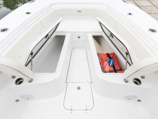 Slide: The Image of Sea Hunt Gamefish 30 Forward Seating 2026 - 21