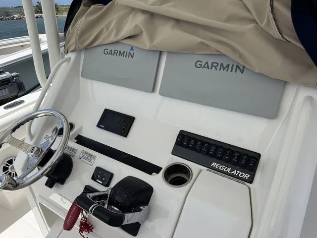 Slide: The Image of Regulator Marine 31 2017 - 9