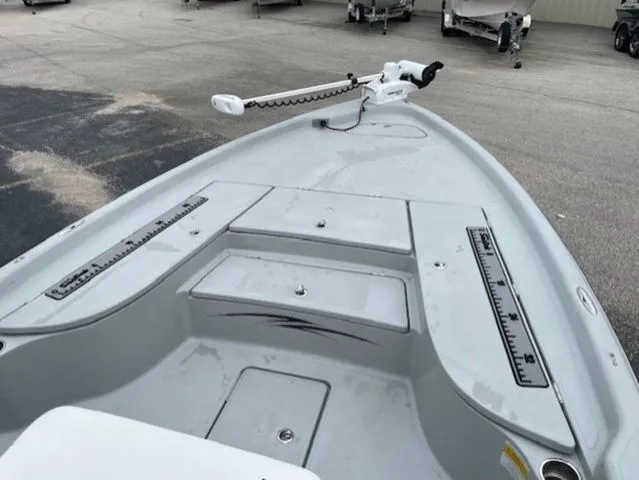 Slide: The Image of Blue Wave 2400 PureBay 2015 - 5