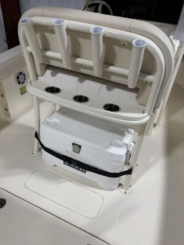 Slide: The Image of Scout 215XSF 2026 - 10