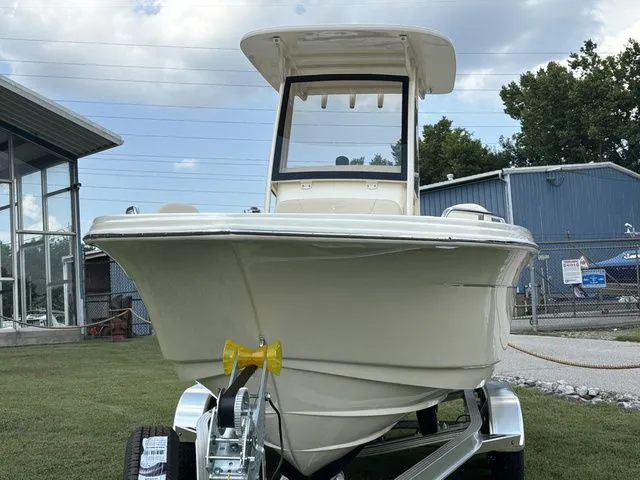 Slide: The Image of Scout 215XSF 2026 - 8