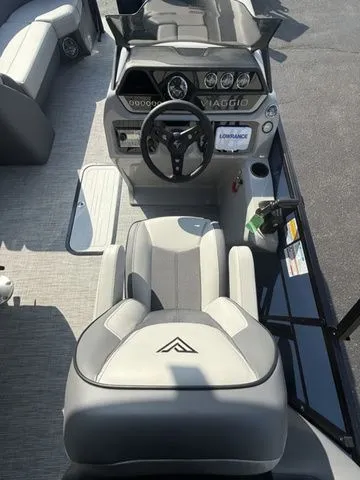 Slide: The Image of Viaggio V22U Tri-Toon 2025 - 4