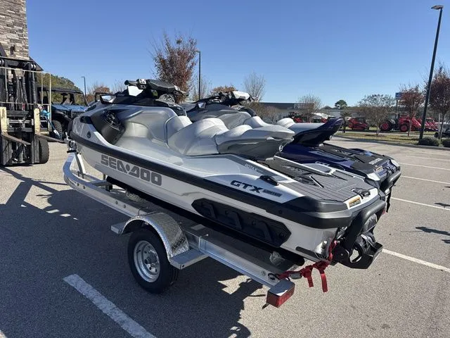 Slide: The Image of Sea-Doo GTX LIMITED 325 WITH SOUND SYSTEM 2025 - 4