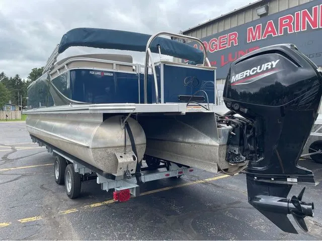 Slide: The Image of Avalon LSZ Quad Lounger 23 2023 - 6