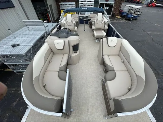 Slide: The Image of Avalon LSZ Quad Lounger 23 2023 - 7