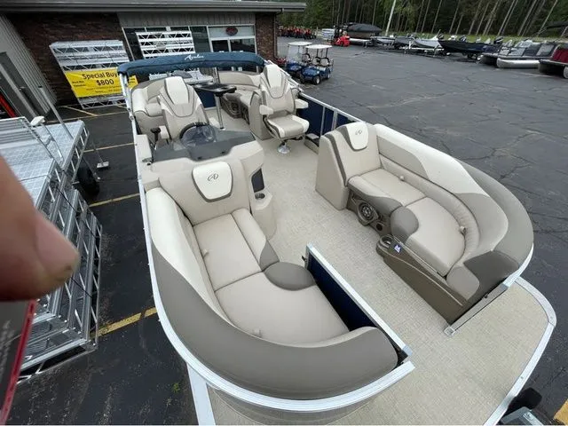 Slide: The Image of Avalon LSZ Quad Lounger 23 2023 - 8