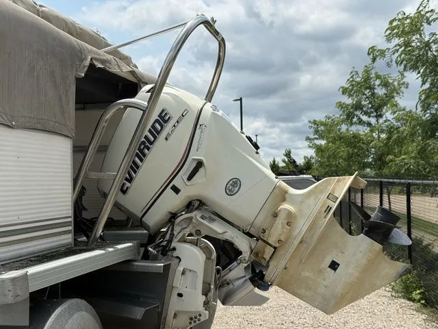 Slide: The Image of Sylvan 8524 2005 - 19