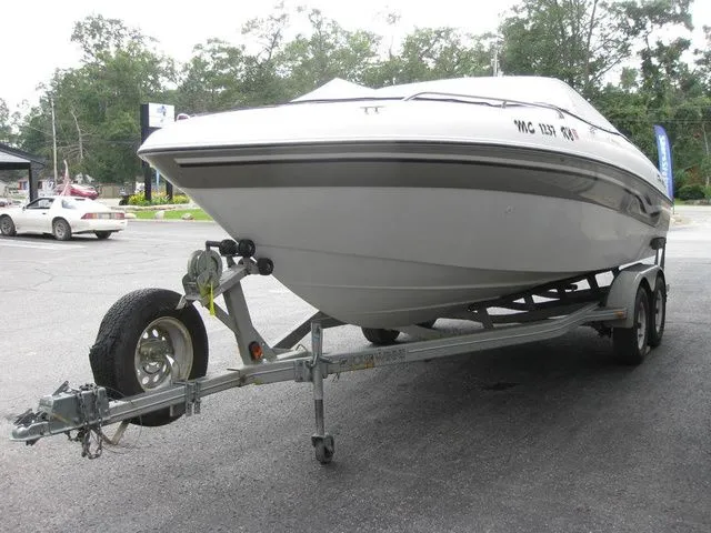 Slide: The Image of Four Winns 220 HORIZON I/O 5.0 Gi 250PSHP W/TRAILER 1999 - 3