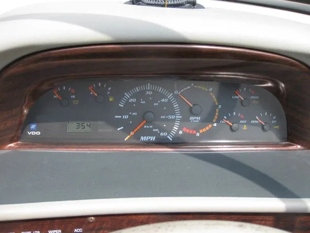 Slide: The Image of Four Winns 220 HORIZON I/O 5.0 Gi 250PSHP W/TRAILER 1999 - 8