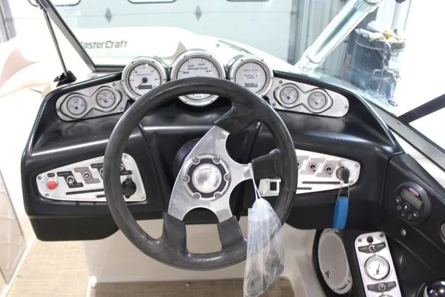 Slide: The Image of MasterCraft X-2 2007 - 21