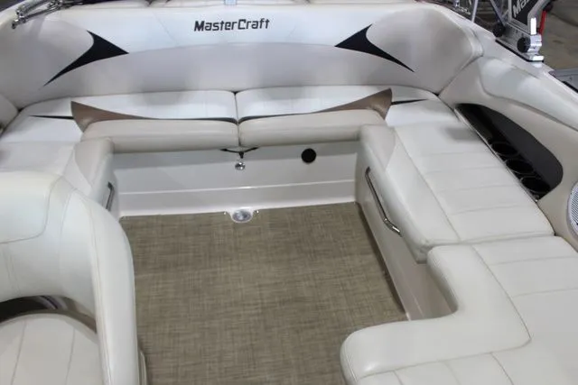 Slide: The Image of MasterCraft X-2 2007 - 26