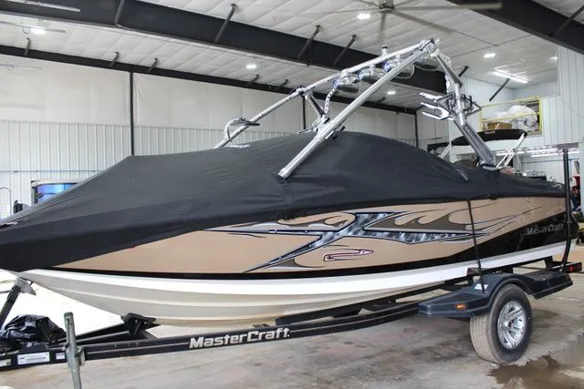 Slide: The Image of MasterCraft X-2 2007 - 36