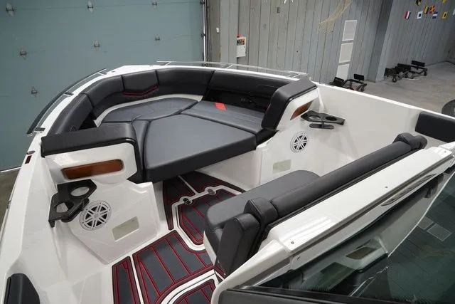 Slide: The Image of Monterey Elite 27 OB 2026 - 14