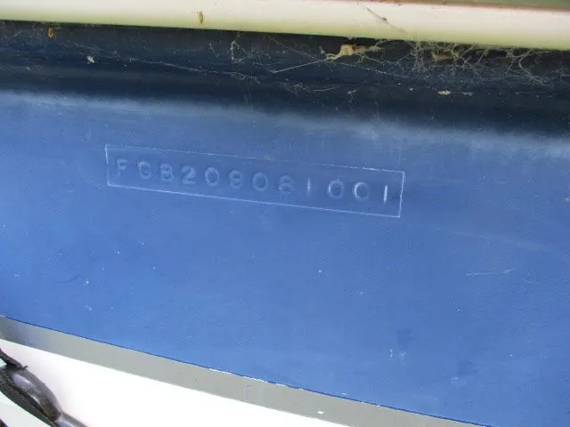 Slide: The Image of Chaparral 196 SSi 2001 - 11