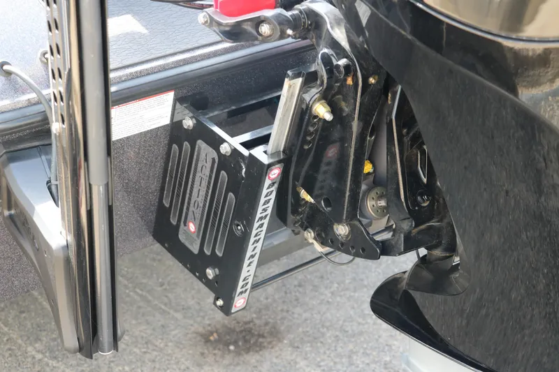 Slide: The Image of 2025 Vexus VXS 21 boat engine mount detail with hydraulic components. - 7