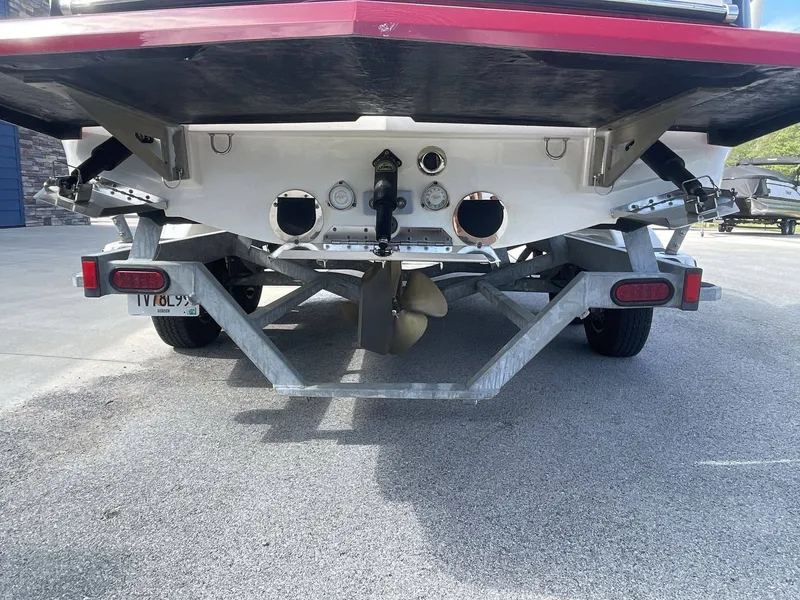 Slide: The Image of MasterCraft X25 2012 - 9