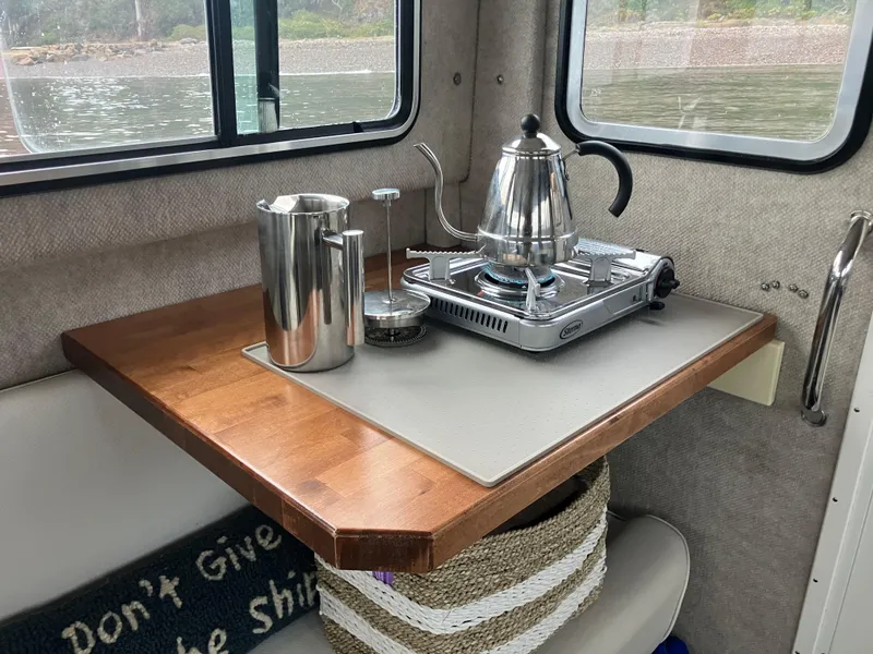 Slide: The Image of Parker 2530 Extended Sport Cabin 2014 - 25