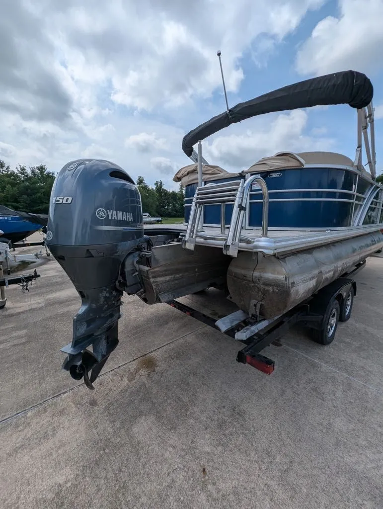 Slide: The Image of Starcraft CX 23 RE 2018 - 4