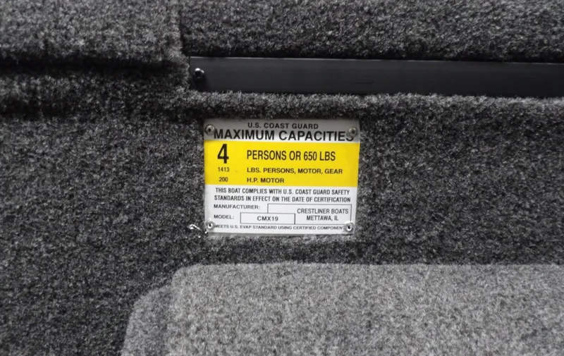 Slide: The Image of Crestliner MX19 2025 - 14