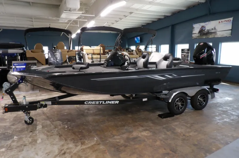 Slide: The Image of Crestliner MX19 2025 - 2