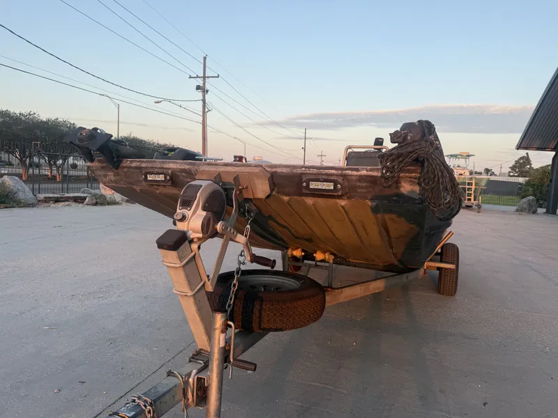 Slide: The Image of Alweld 18 CC 1999 - 9