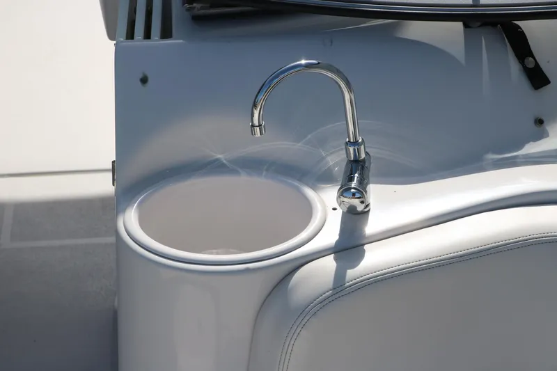 Slide: The Image of 2008 Four Winns 224 Funship boat sink with chrome faucet. - 18