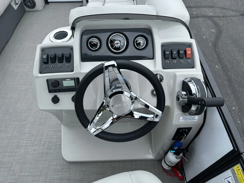 Slide: The Image of Crest Classic LX 220 SLS 2022 - 11