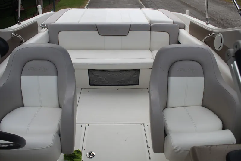 Slide: The Image of Sea Ray SLX 230 2011 - 12