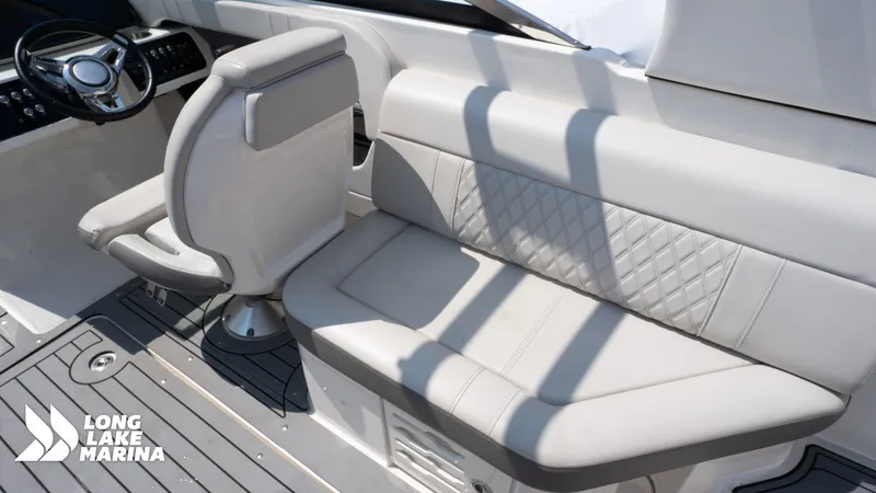 Slide: The Image of Sea Ray 250 SLX 2021 - 12