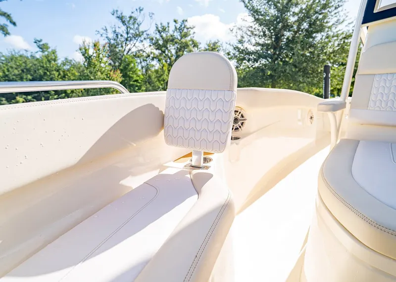 Slide: The Image of Scout 215 XSF 2026 - 24