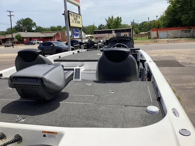 Slide: The Image of Caymas cx20 pro 2021 - 14