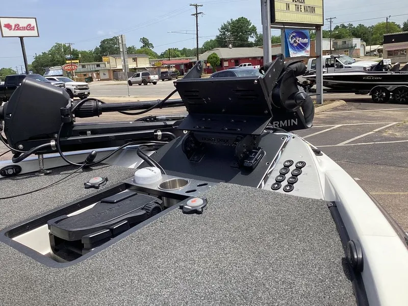 Slide: The Image of Caymas cx20 pro 2021 - 19