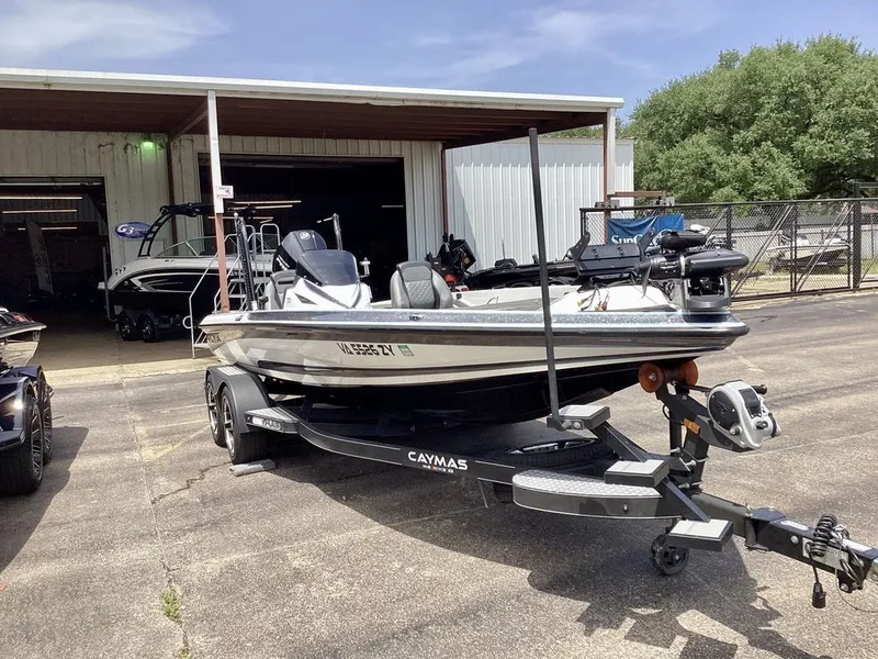 Slide: The Image of Caymas cx20 pro 2021 - 3