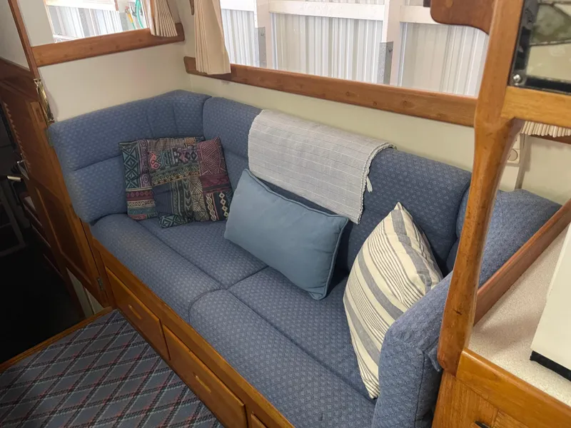 Slide: The Image of Grand Banks 36 Classic 1969 - 50