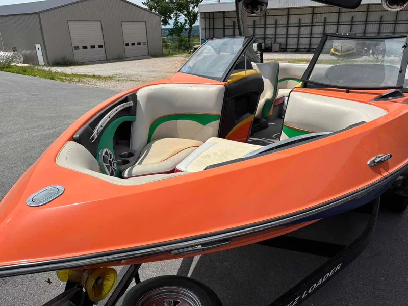 Slide: The Image of Malibu Wakesetter 22 VLX 2009 - 6