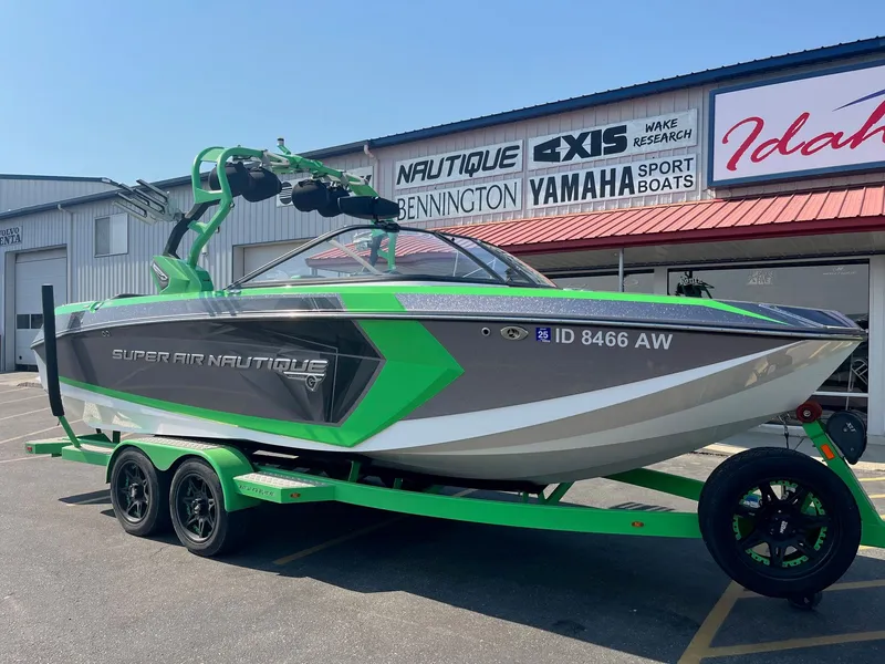 Slide: The Image of Nautique G23 2017 - 13