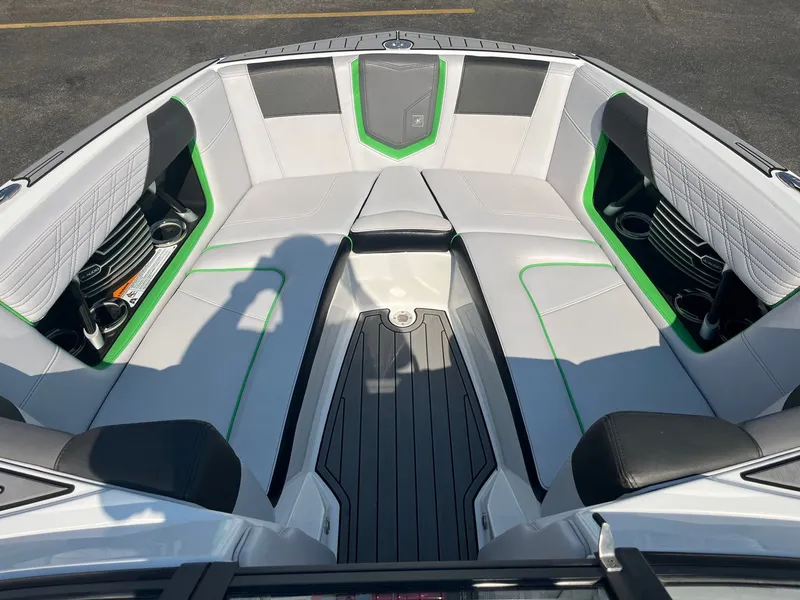 Slide: The Image of Nautique G23 2017 - 30