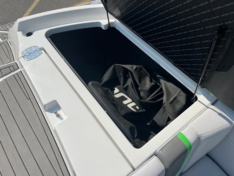 Slide: The Image of Nautique G23 2017 - 34