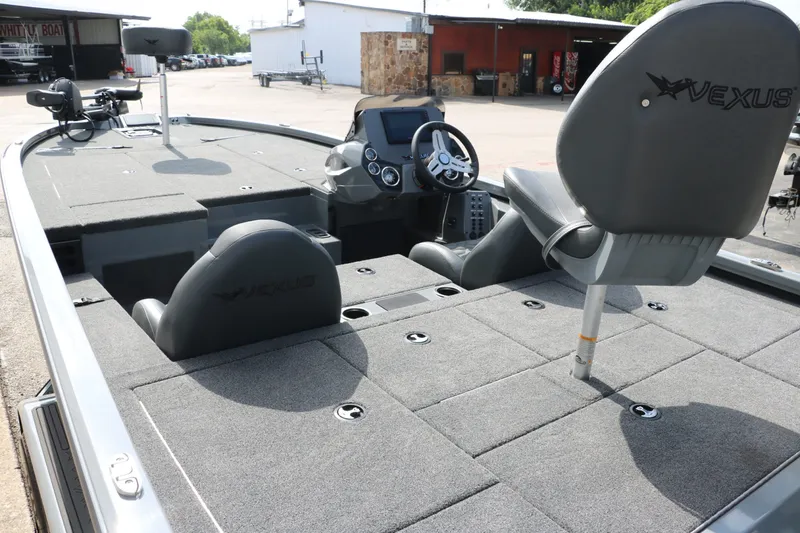 Slide: The Image of Vexus AVX 1980 2025 - 12