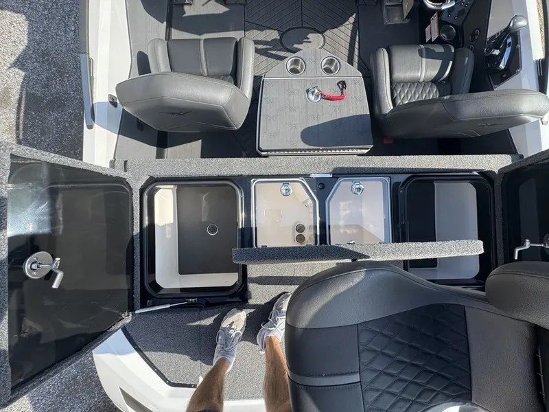 Slide: The Image of Vexus VX21 2023 - 12