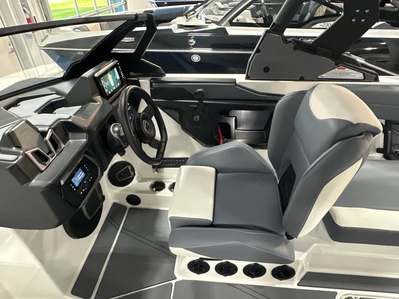 Slide: The Image of Axis T250 2026 - 16