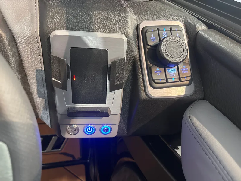 Slide: The Image of Malibu 26 LSV 2026 - 17